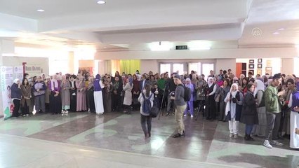 "Müslüman Bir Kadının Gözünden Dünya" sergisi