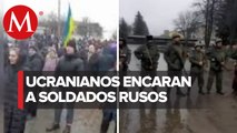 Ciudadanos de Lugansk, Ucrania, se pronuncian contra invasores rusos