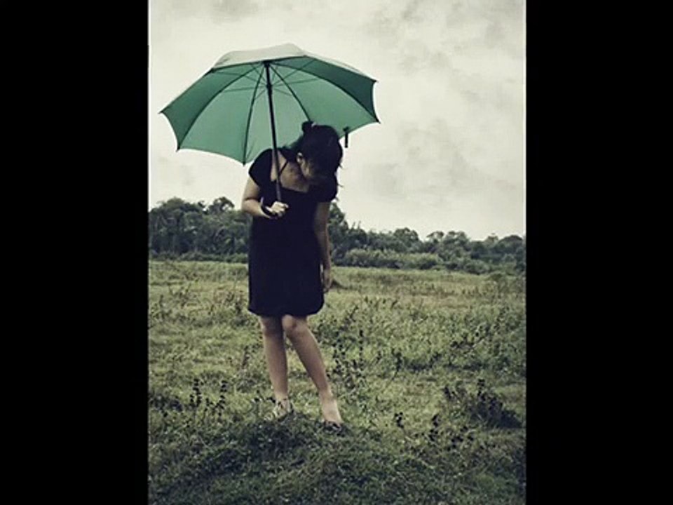 angin pujaan hujan - payung teduh (cover) Brilliant