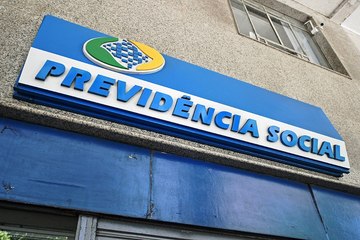Advogada explica quem se beneficia com ‘revisão da vida toda’ para aposentados e pensionistas