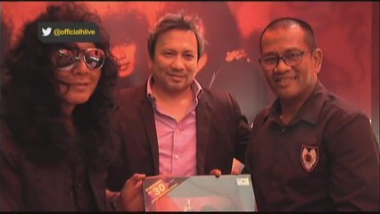 Album Lefthanded, 'Keadilan' dalam bentuk piring hitam