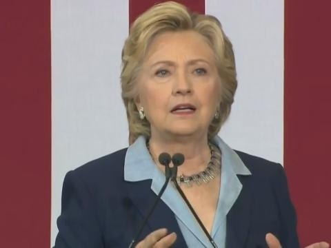Hillary Clinton slams Donald Trump over tax returns