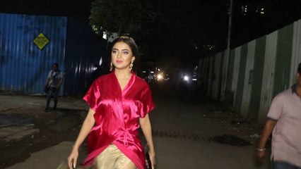 Naagin 6 के सेट पर यूं दिखी  Pratha यानी की Tejasswi Prakash ; Watch video | FilmiBeat
