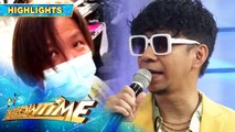 Teddy finds a random Madlang People to give a surprise to | It's Showtime Palarong Pang-Madla
