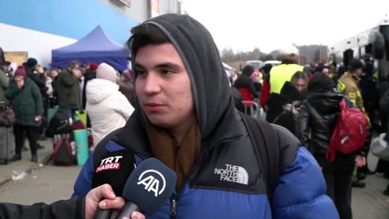 Ukraynalılar, savaştan kaçan Türk öğrencilerden benzin ve yiyecek parası almadı