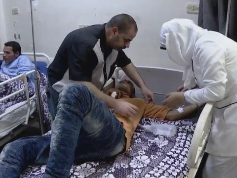 Boat with up to 450 migrants capsizes off Egypt, 42 drowned