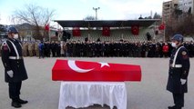 Son dakika haberleri | Şehit Uzman Çavuşun cenazesi törenle Bingöl'e uğurlandı