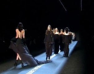Vera Wang, Victoria Beckham debut their spring/summer 2017 looks