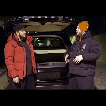 Şahan Gökbakar, İngilizcesi ile gündem olan Çetiner Çetin'i tiye aldı