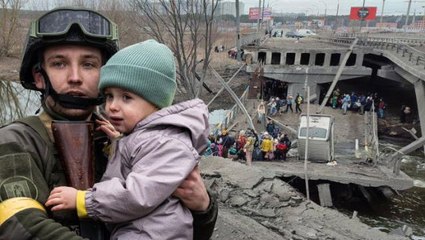 Irpin'de insanlık dramı! Halk, havaya uçurulan köprü üzerinden tahliye ediliyor