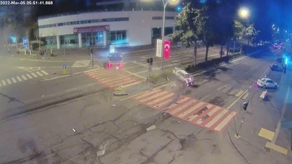 KAHRAMANMARAŞ - Trafik kazasında 1 kişi öldü, 3 kişi yaralandı