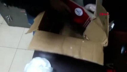 Son dakika! BAKLAVA KUTUSUNUN İÇİNDE UYUŞTURUCU ELE GEÇİRİLDİ, 4 GÖZALTI