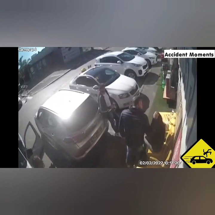 Car Crash Compilation 2022 | Idiots In Cars| Roadrage | Bad Drivers | Dashcam Fails