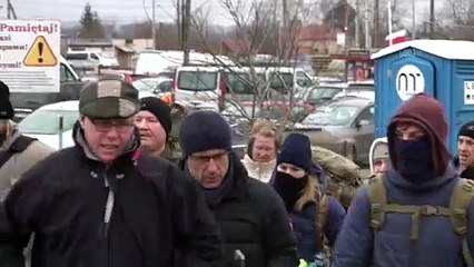 Putin'e bir şok daha! Akın akın Ukrayna'ya geliyorlar