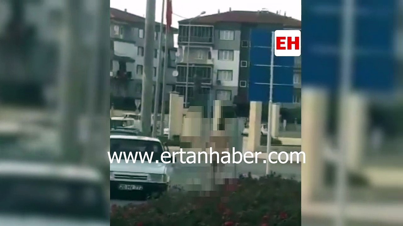 Denizli Caddede Çırıl Çıplak Koşan Adam Dayak Yedi