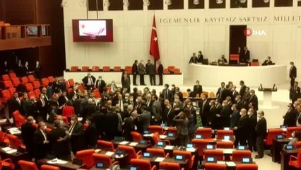 TBMM Genel Kurulu'nda yumruklaşmaya varan tartışma yaşandı