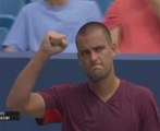 Mikhail Youzhny melangkah pusingan kedua Tenis Masters Cincinnati