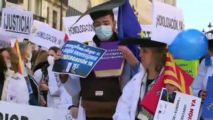 Técnicos sanitarios piden que su formación sea universitaria como en Europa