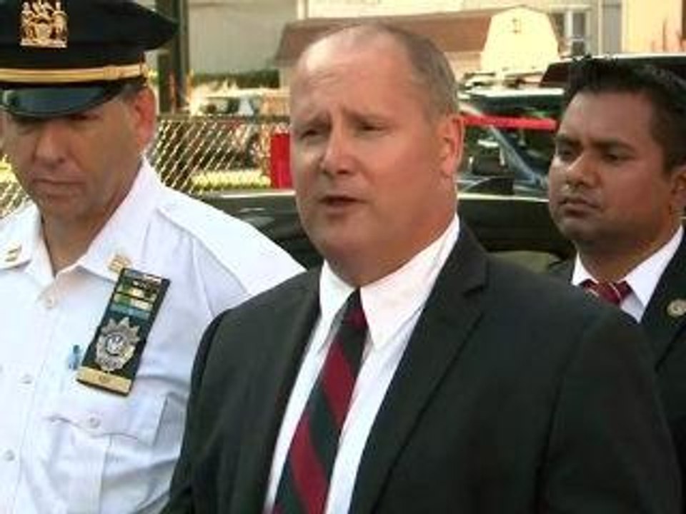 Muslim imam killed, 2nd man wounded in New York shooting