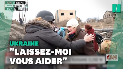 À Kiev, cette journaliste arrête son direct pour aider des civils à évacuer