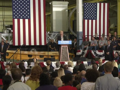 Clinton tells voters not to believe Trump's tax plan