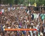 Protes serangan terhadap masyarakat kasta rendah