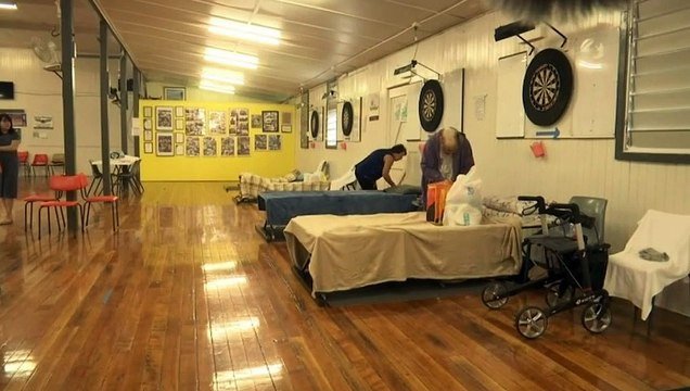 Thousands of Brisbane residents still displaced as first clean-up effort draws to an end