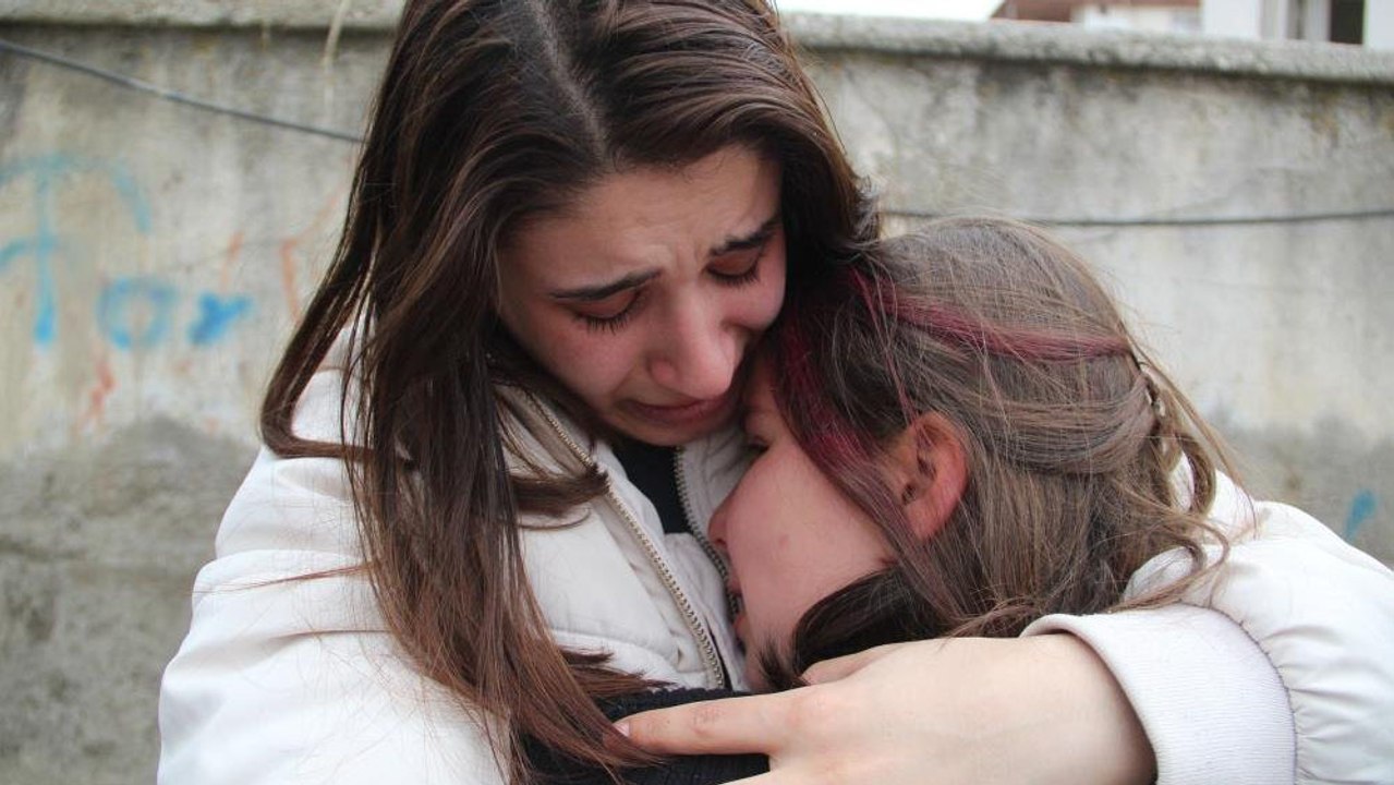 Harkov'da mahsur kalan Merve ailesine kavuştu