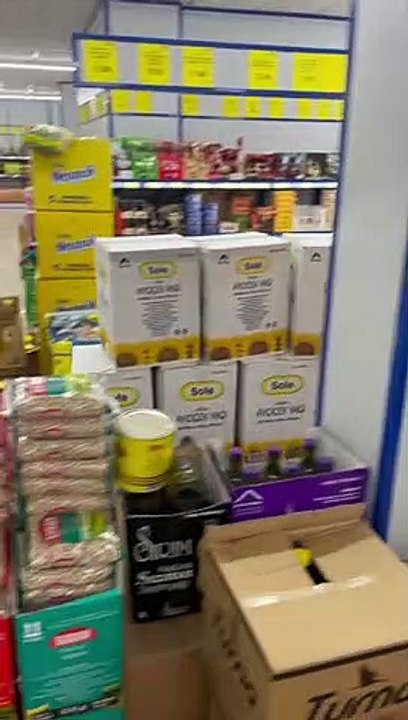 BİM de stokçuluk yaparken yakalandı