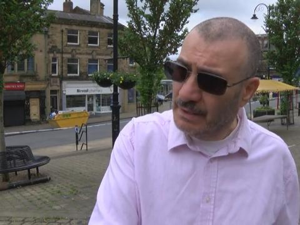 Eyewitness describes moment of attack on British MP Jo Cox