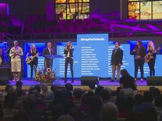 Mourners pay tribute to Orlando shooting victims