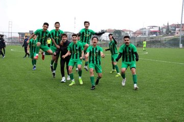 Denizlispor, U17'de Balıkesirspor'u farklı mağlup etti