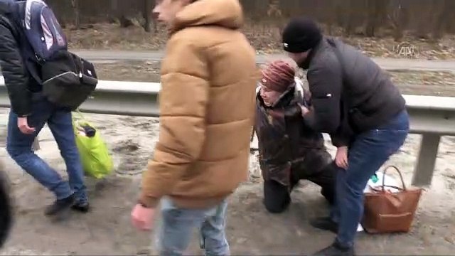 Ukrayna sivilleri tahliye ederken dehşet bir patlama yaşandı! O anlar anbean kamerada