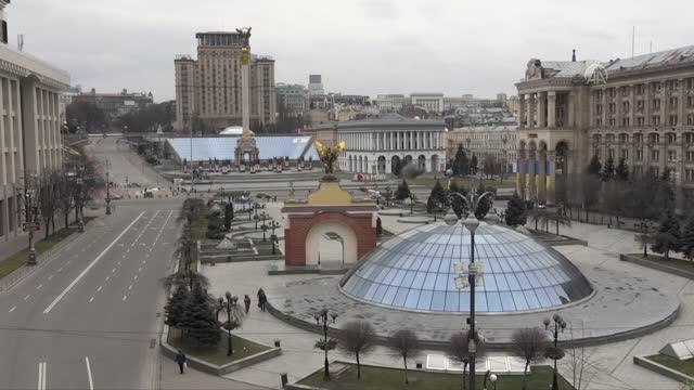 Rusya'nın saldırısı altındaki Ukrayna'nın başkenti Kiev'de Ukrayna Milli Marşı çalındı