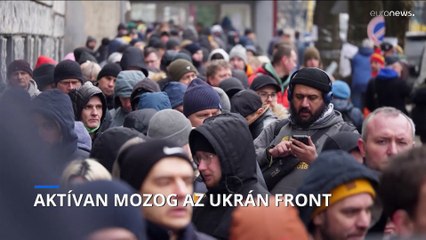 Egyre több ukrán civil veszi fel a harcot az orosz tankokkal