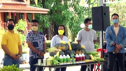 รมช. ประภัตร มอบโคกระบือโครงการธนาคารโคกระบือเพื่อเกษตรกรตามพระราชดำริ