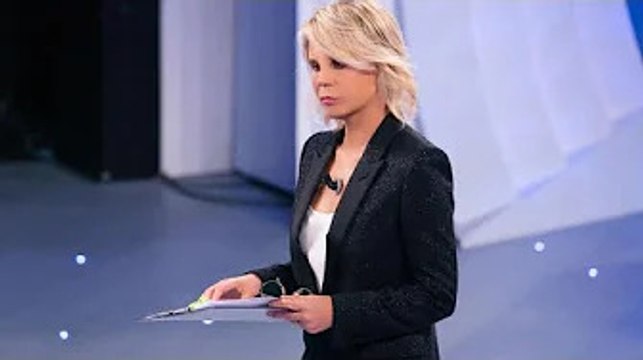 Ascolti tv di sabato 6 marzo: Affari Tuoi - Formato Famiglia contro C’è posta per te Cos’è andato in
