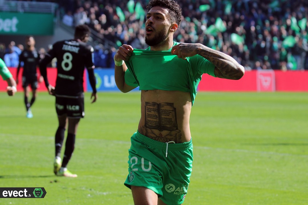 Bouanga : "Il ne faut pas croire que tout est fait"