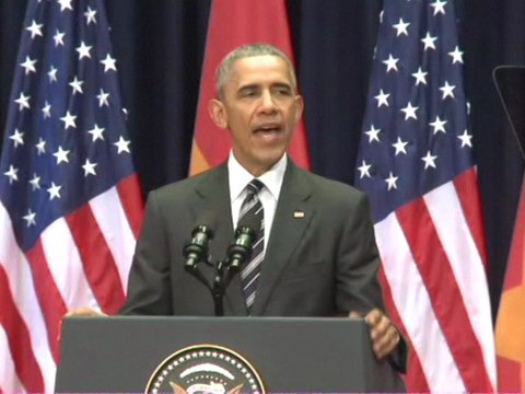 Barack Obama tells Vietnam that rights are 'no threat to stability'