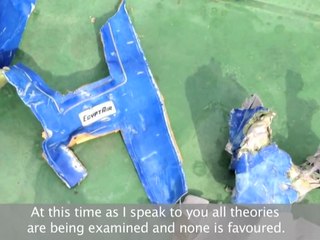 Egypt military releases images of debris from EgyptAir plane