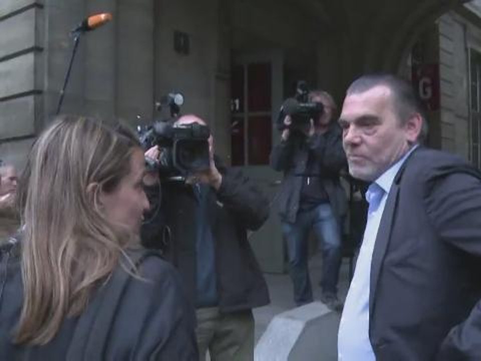 Paris attacks suspect Abdeslam tight-lipped in court: lawyer