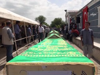 Turkey buries 13 victims of last week's PKK blast