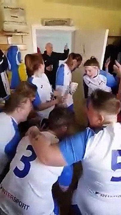 Célébration victoire ! ES Tourville / FC Dieppe (championnat R2F le 06/03/2022)