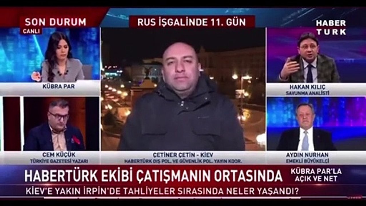 Kalaşnikof tartışmasına giren Cem Küçük alay konusu oldu