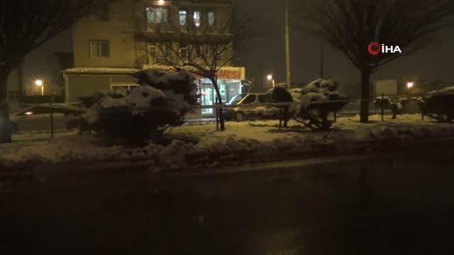 Otomobilden pompalı tüfekle açılan ateşle vuruldu... Yaralanan şahsın üzerinden uyuşturucu çıktı