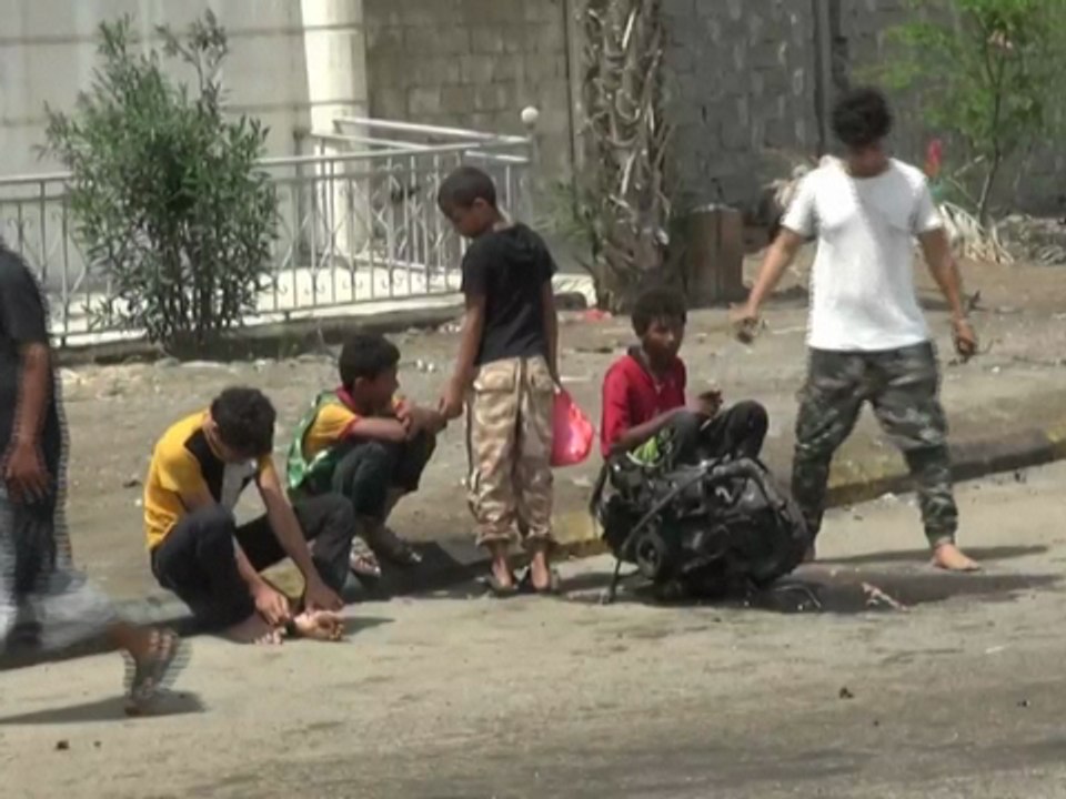 Car bomb explodes in Yemen's port city of Aden