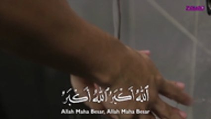 Lafaz Azan oleh Mawi