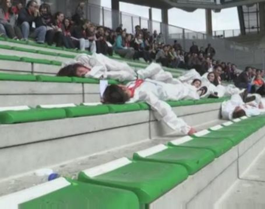 France stages chemical attack exercise at Euro 2016 venue