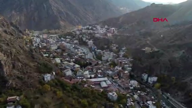 Su altında kalacak Yusufeli, 5 ayda taşınacak