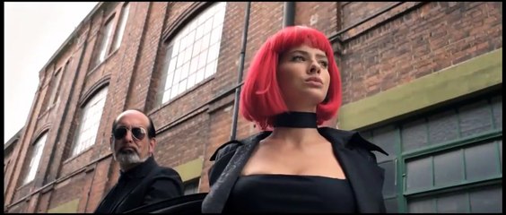 Sólo se vive una vez Tráiler